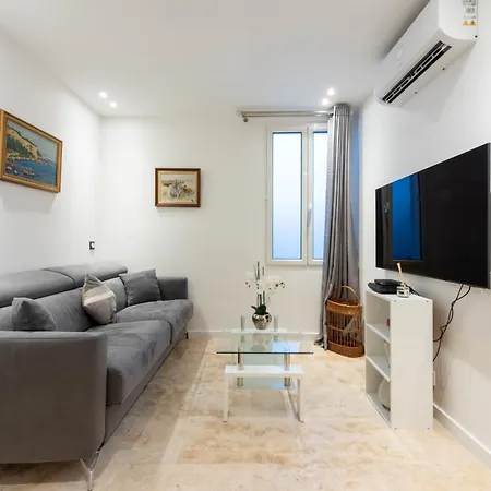 1-br With Ac In The Heart Of